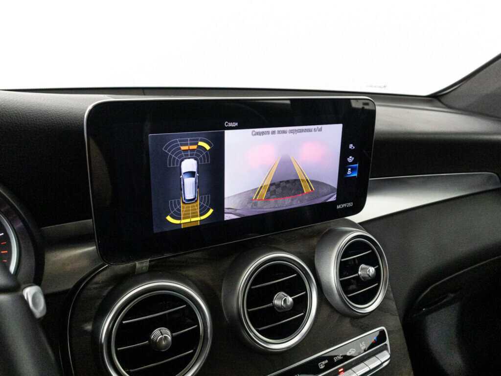 Mercedes-Benz GLC 2021 года с пробегом. Фото: #15