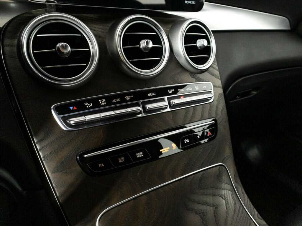 Mercedes-Benz GLC 2021 года с пробегом. Фото: #17