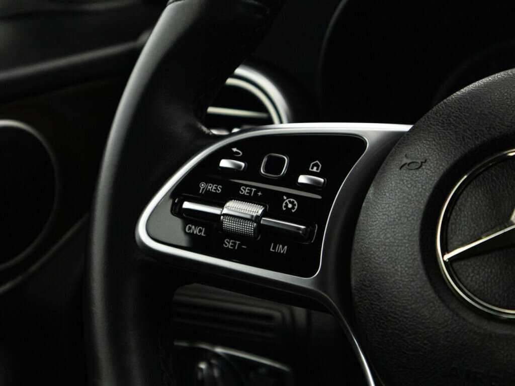 Mercedes-Benz GLC 2021 года с пробегом. Фото: #19