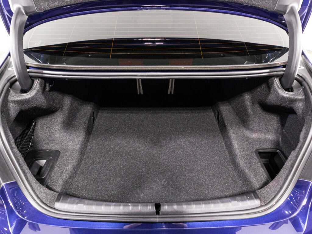 BMW 5 серии 2019 года с пробегом. Фото: #14