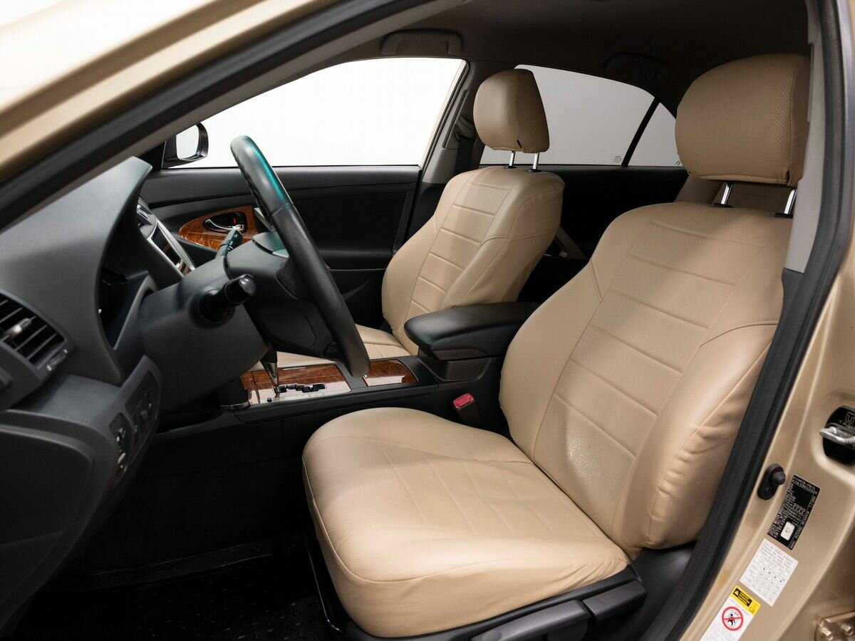 Toyota Camry 2010 года с пробегом. Фото: #7