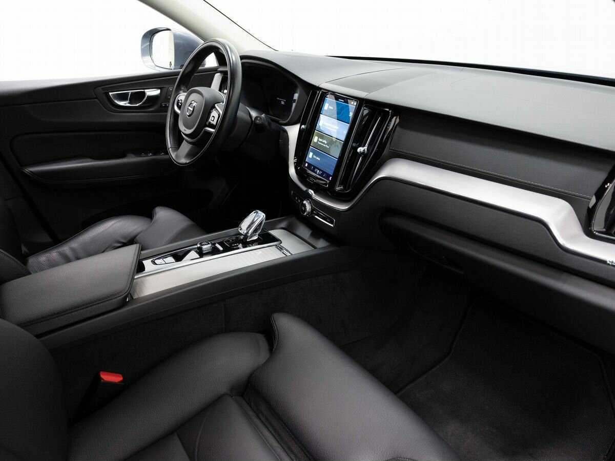 Volvo XC60 2021 года с пробегом. Фото: #12