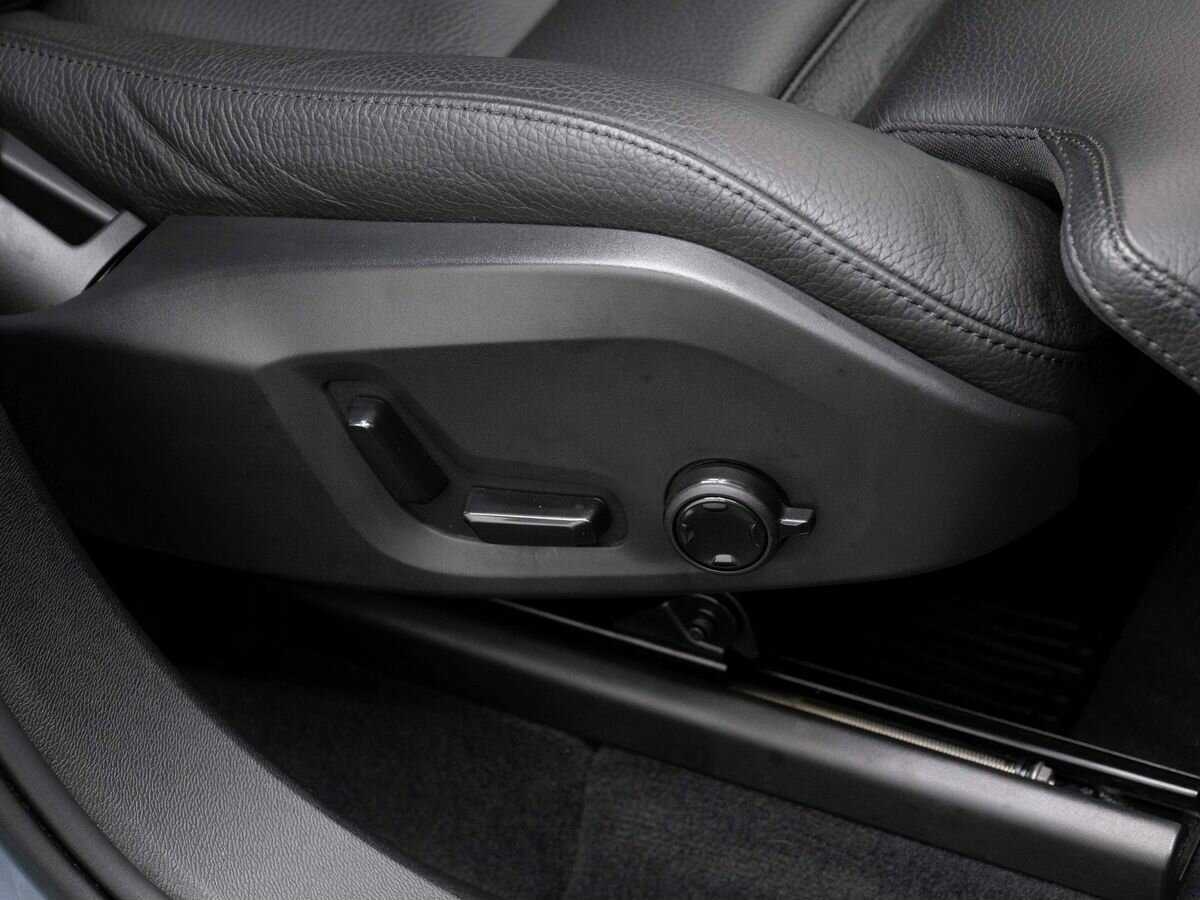 Volvo XC60 2021 года с пробегом. Фото: #14