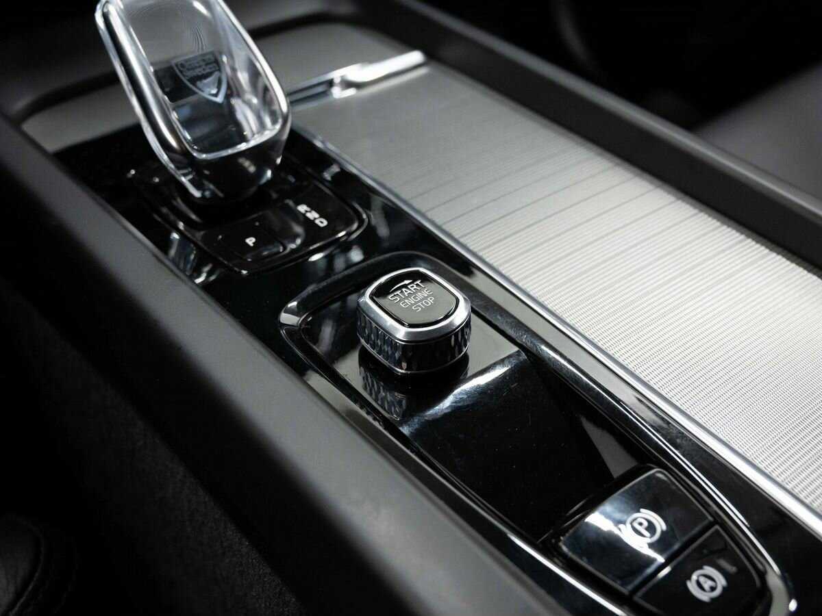 Volvo XC60 2021 года с пробегом. Фото: #20