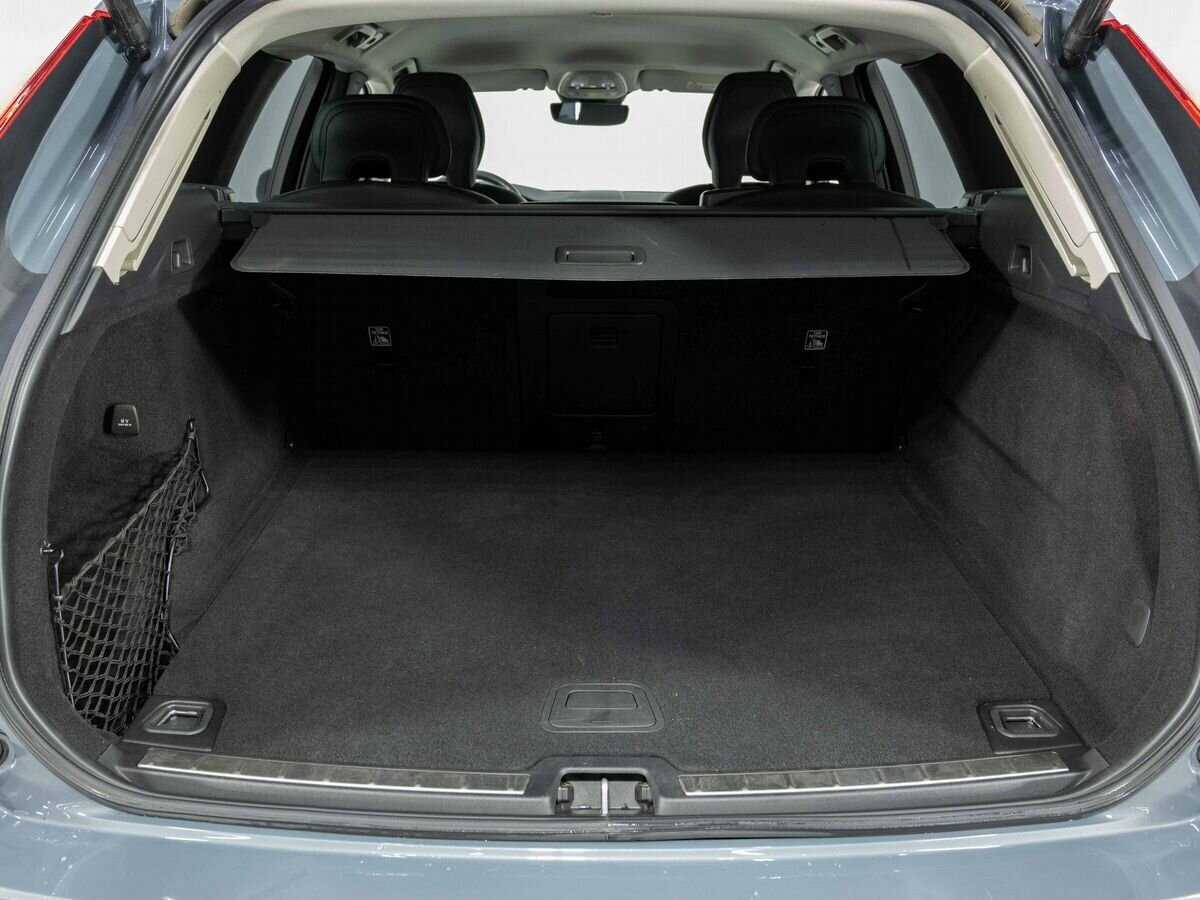 Volvo XC60 2021 года с пробегом. Фото: #29