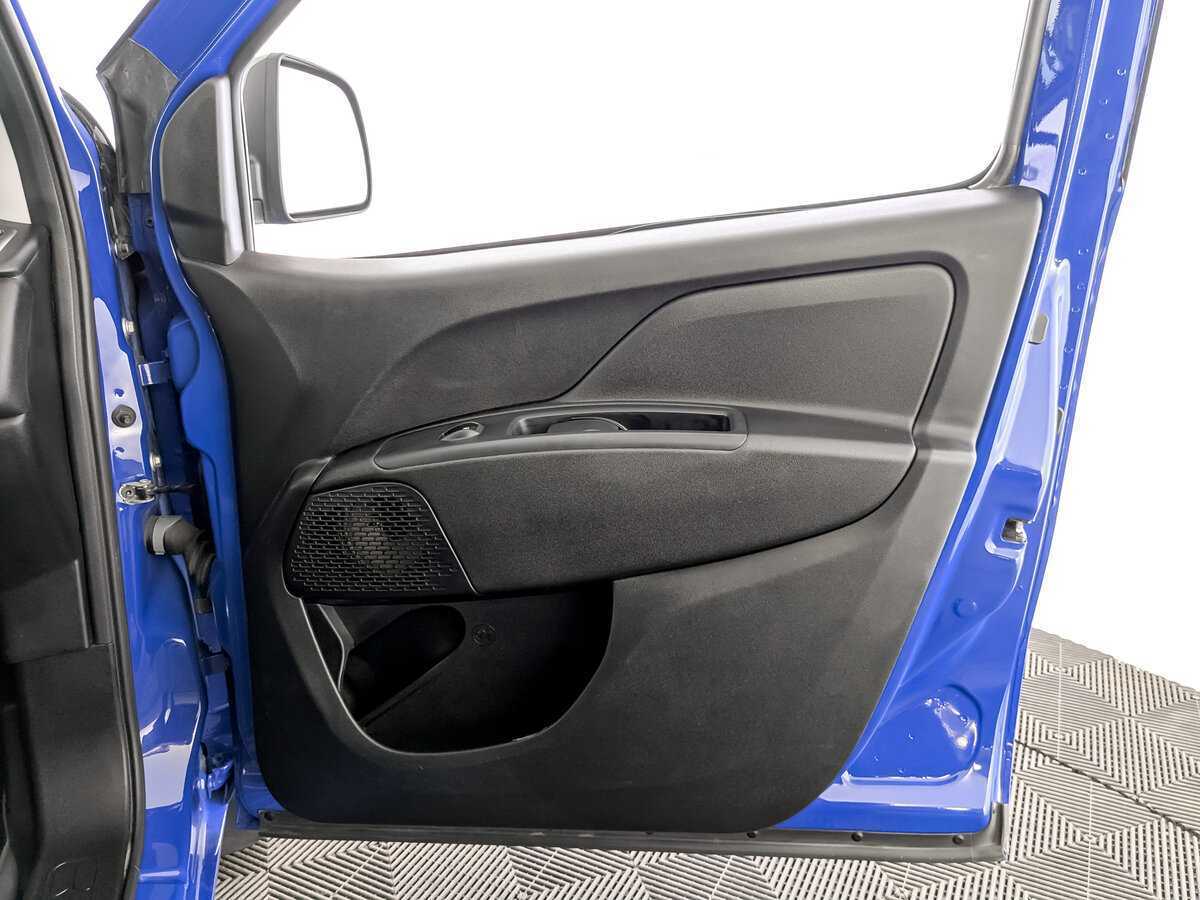 Fiat Doblo 2019 года с пробегом. Фото: #22