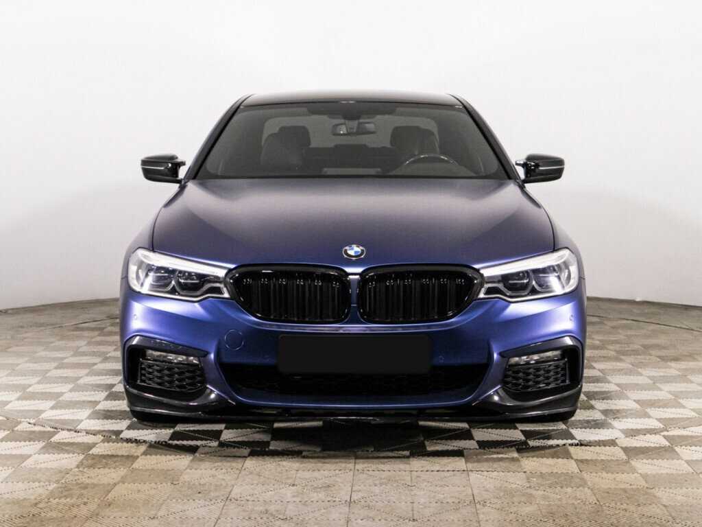 BMW 5 серии 2019 года с пробегом. Фото: #1