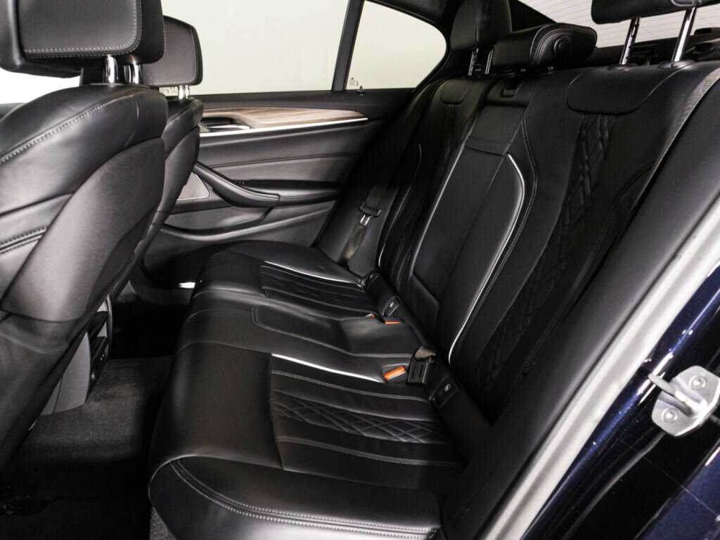 BMW 5 серии 2019 года с пробегом. Фото: #9