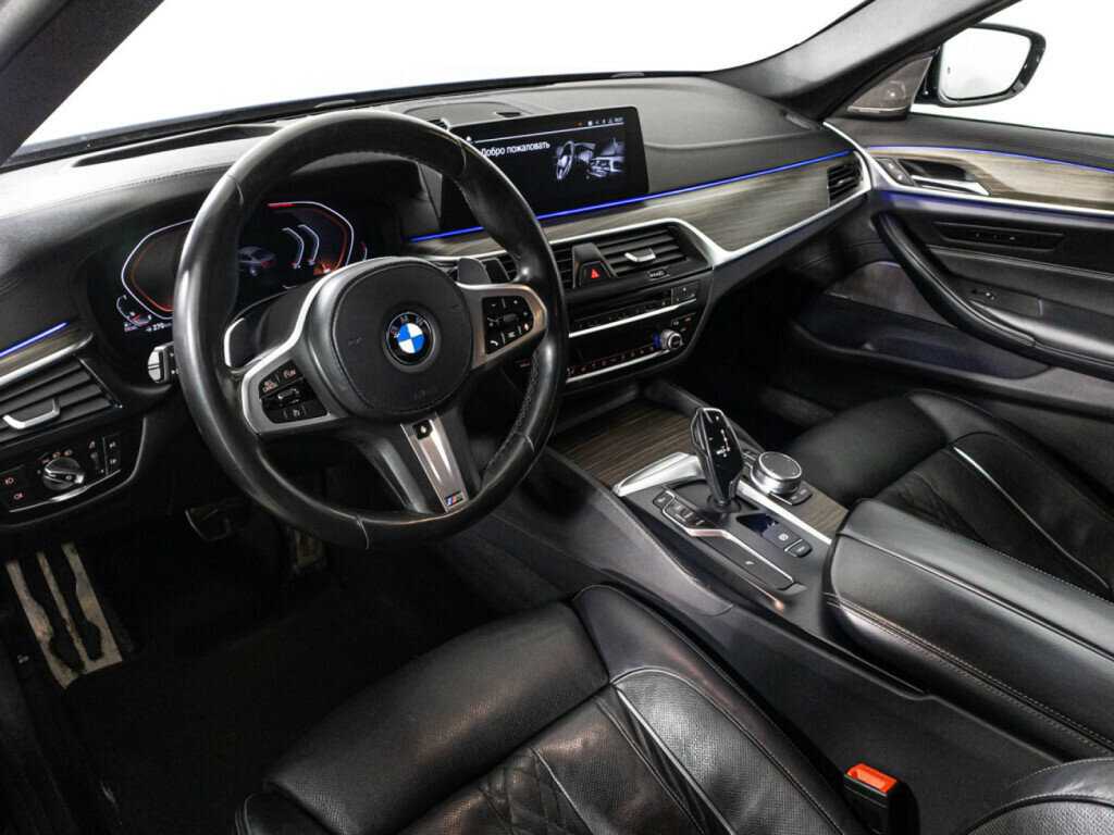 BMW 5 серии 2019 года с пробегом. Фото: #10