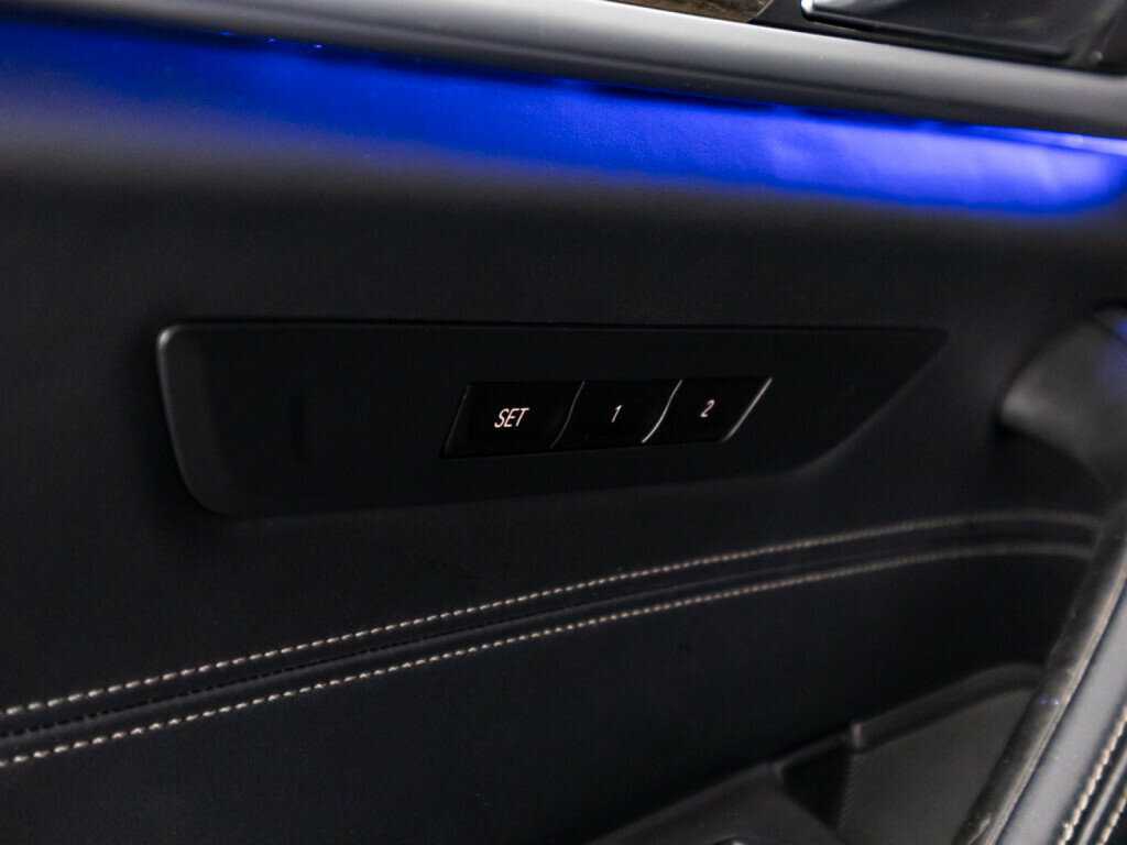 BMW 5 серии 2019 года с пробегом. Фото: #17