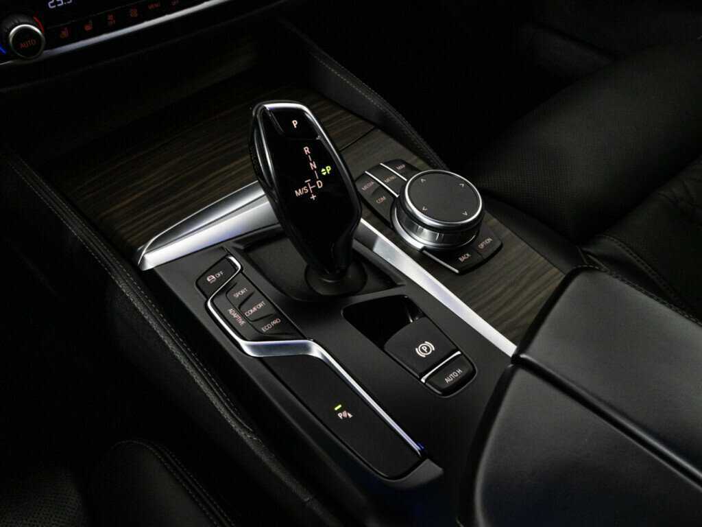 BMW 5 серии 2019 года с пробегом. Фото: #22