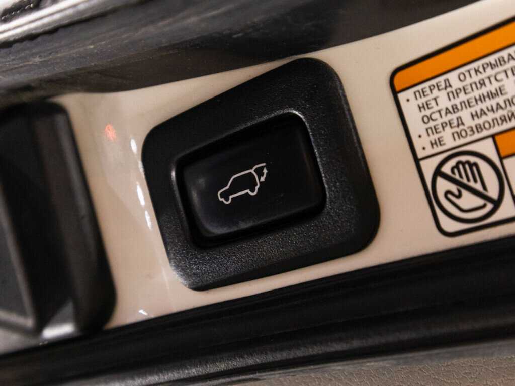 Toyota Land Cruiser 2016 года с пробегом. Фото: #11