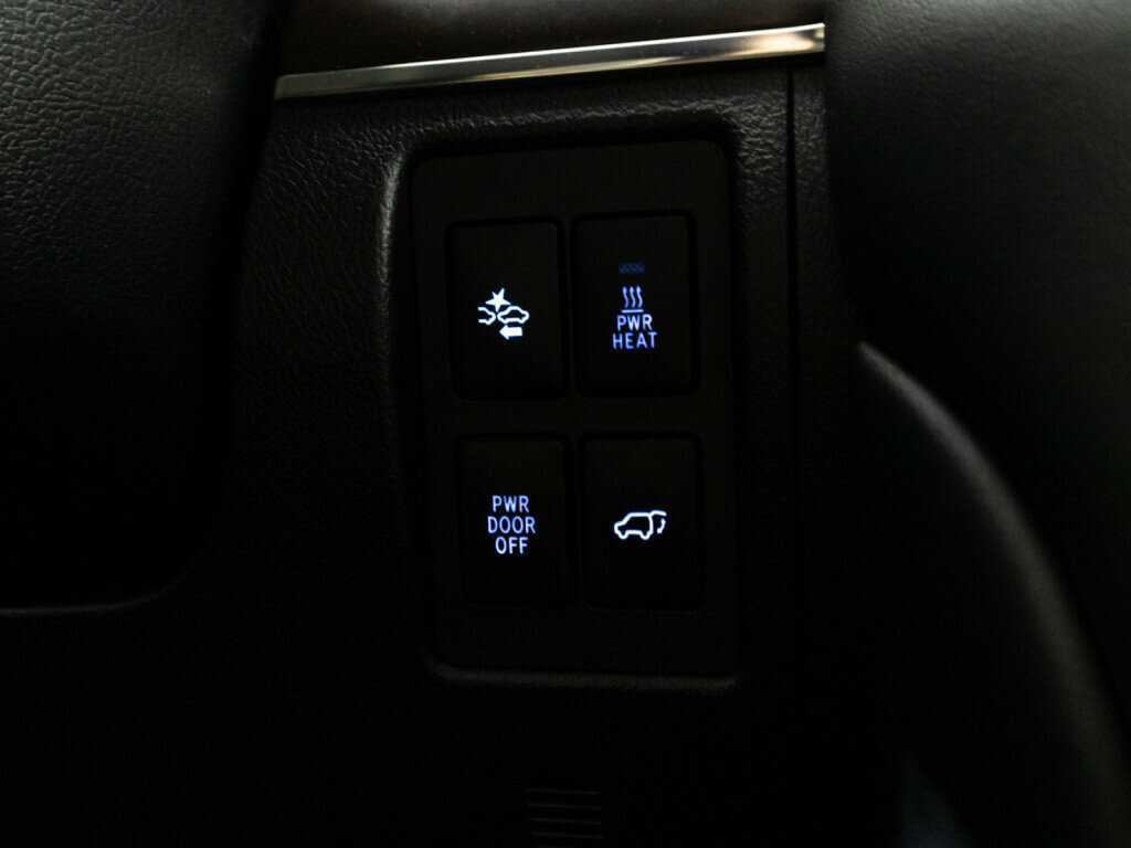 Toyota Land Cruiser 2016 года с пробегом. Фото: #18