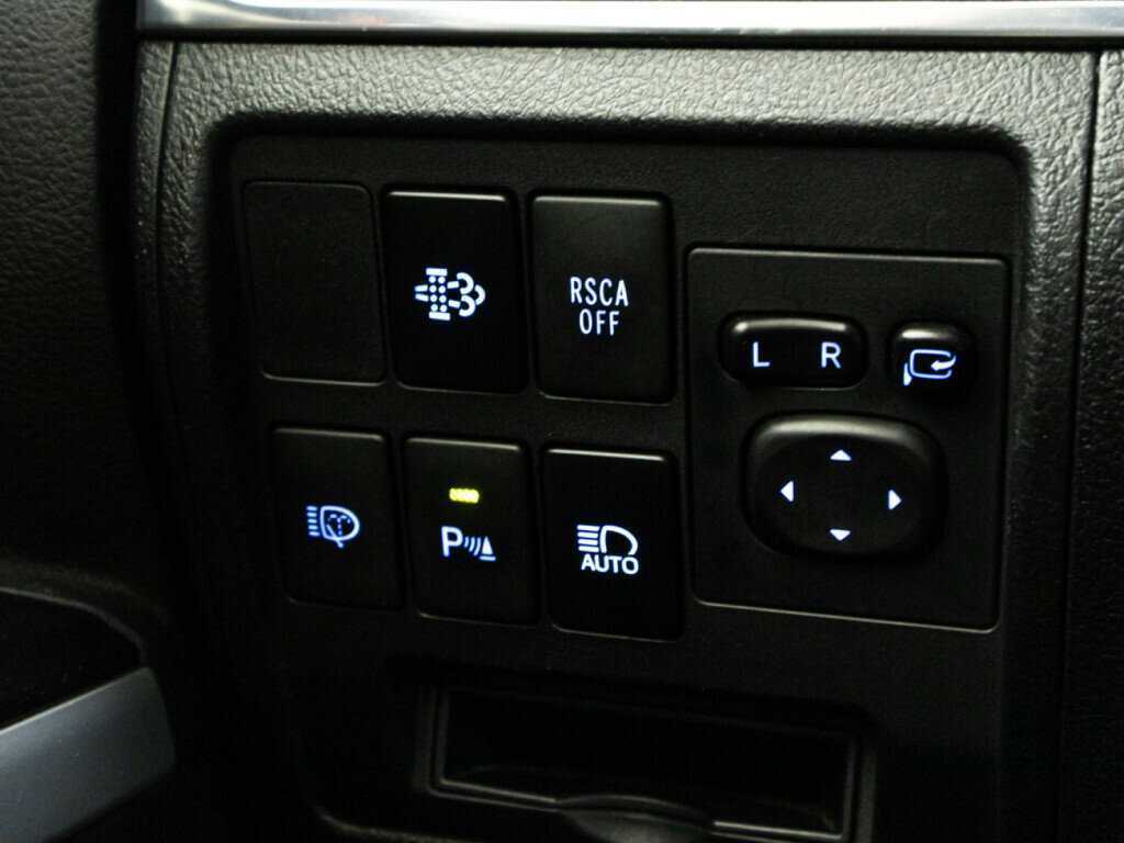 Toyota Land Cruiser 2016 года с пробегом. Фото: #19