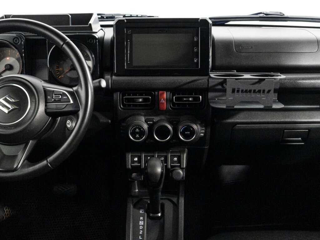 Suzuki Jimny 2020 года с пробегом. Фото: #13