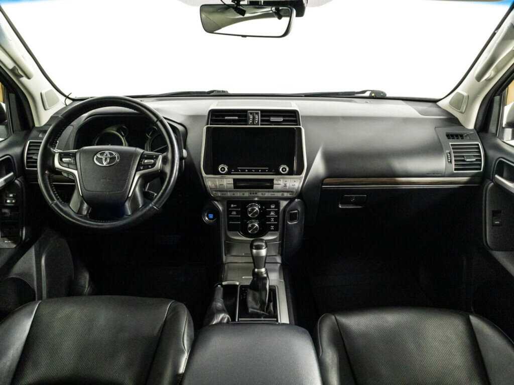 Toyota Land Cruiser Prado 2019 года с пробегом. Фото: #9