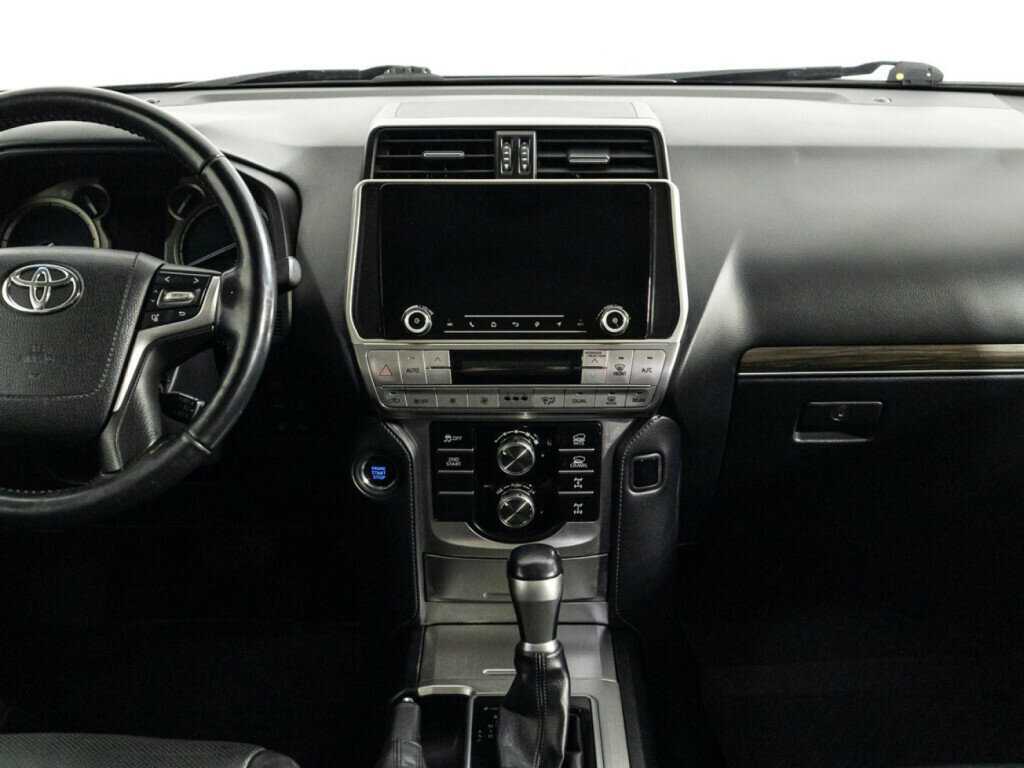Toyota Land Cruiser Prado 2019 года с пробегом. Фото: #10