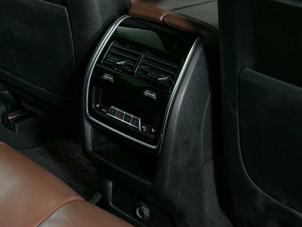 BMW X5 2020 года с пробегом. Фото: #11