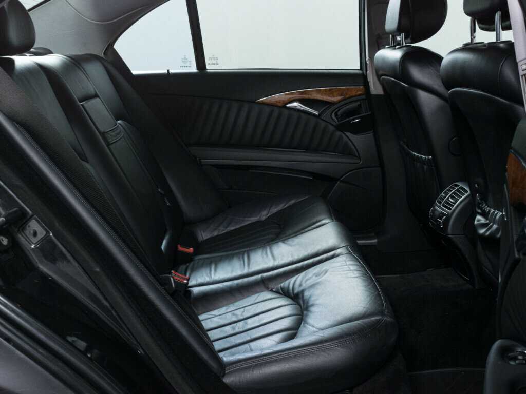 Mercedes-Benz E-Класс 2007 года с пробегом. Фото: #9