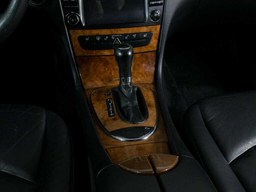 Mercedes-Benz E-Класс 2007 года с пробегом. Фото: #12