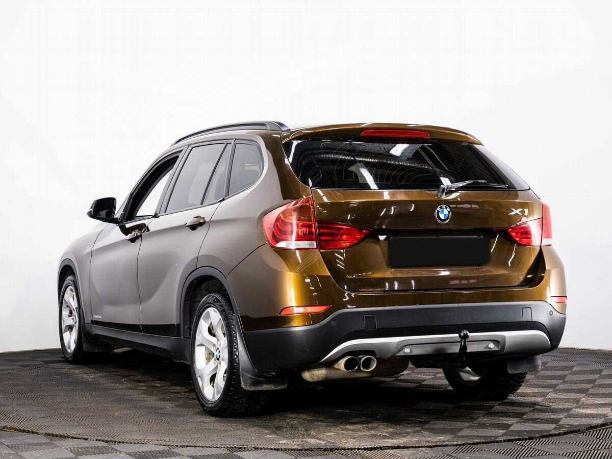 BMW X1 2013 года с пробегом. Фото: #3