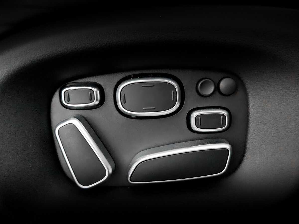 Land Rover Range Rover 2015 года с пробегом. Фото: #25