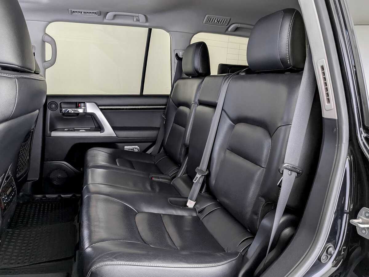 Toyota Land Cruiser 2014 года с пробегом. Фото: #11