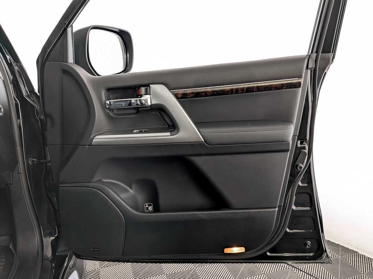 Toyota Land Cruiser 2014 года с пробегом. Фото: #24