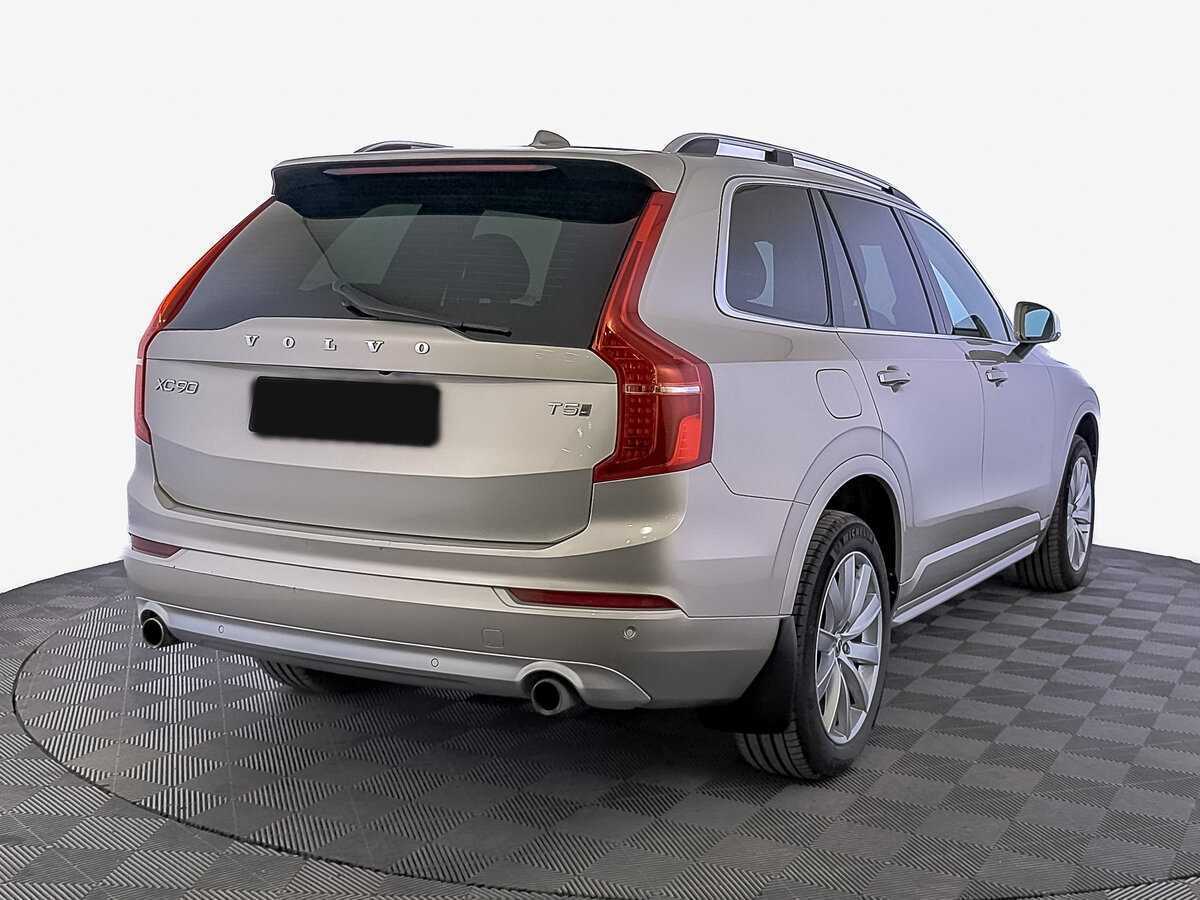 Volvo XC90 2018 года с пробегом. Фото: #4