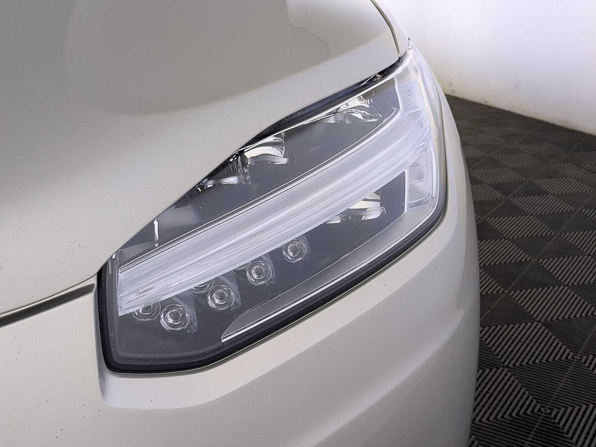 Volvo XC90 2018 года с пробегом. Фото: #10