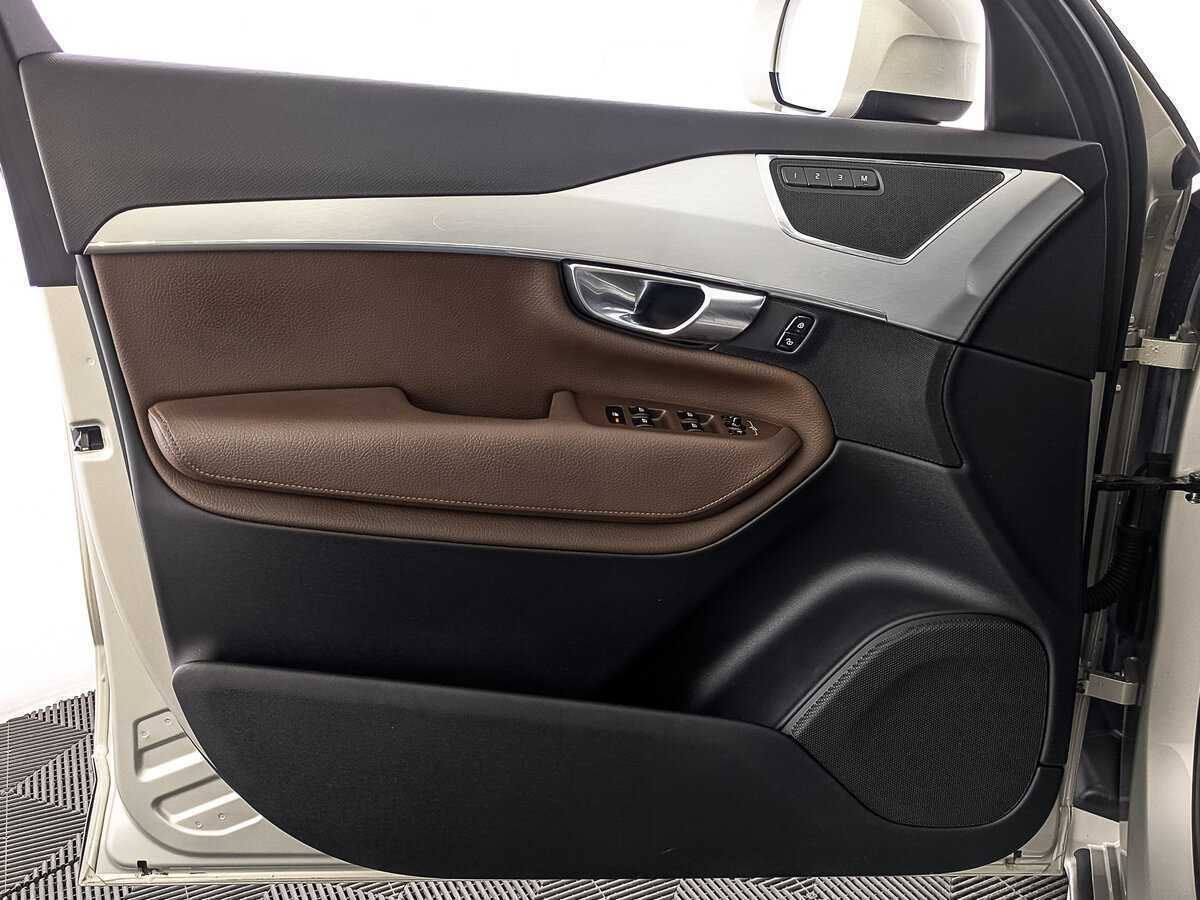 Volvo XC90 2018 года с пробегом. Фото: #18