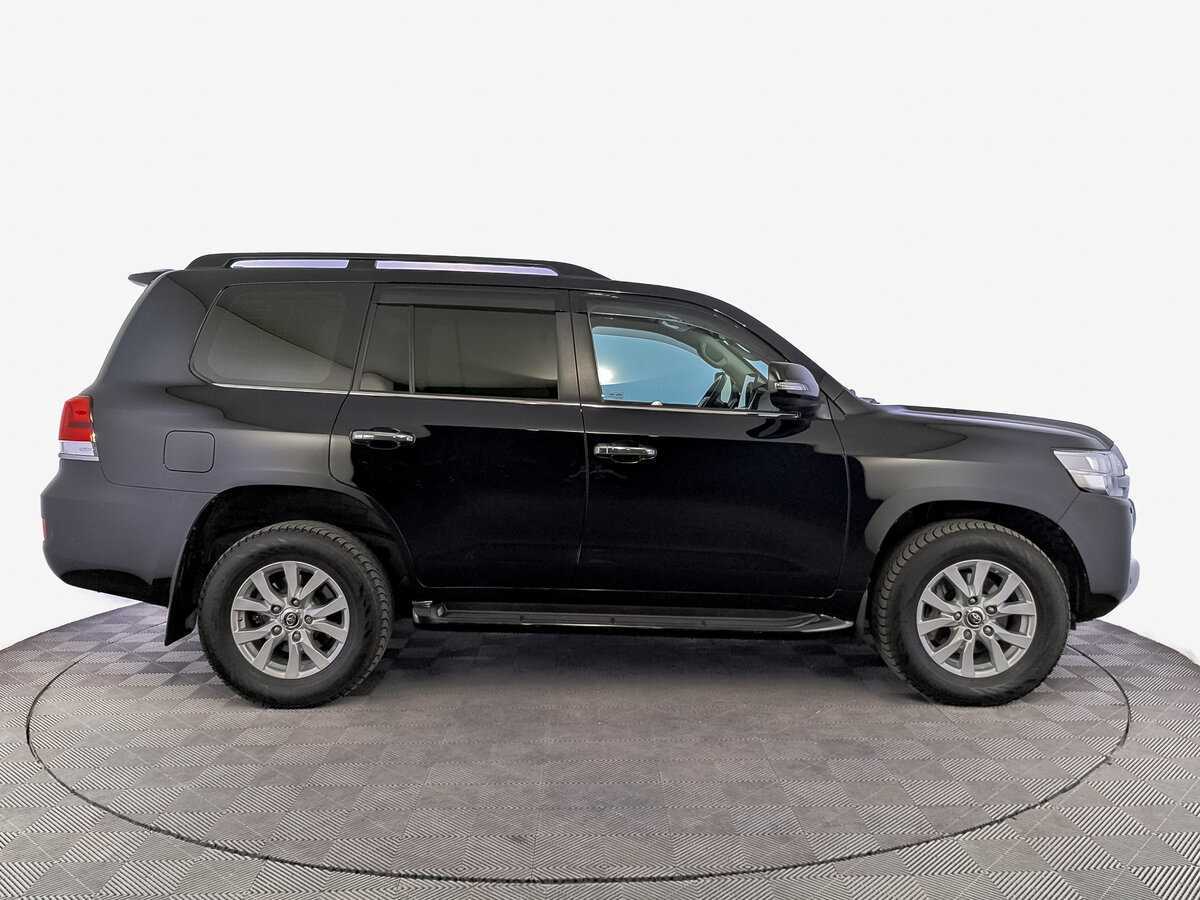 Toyota Land Cruiser 2020 года с пробегом. Фото: #3