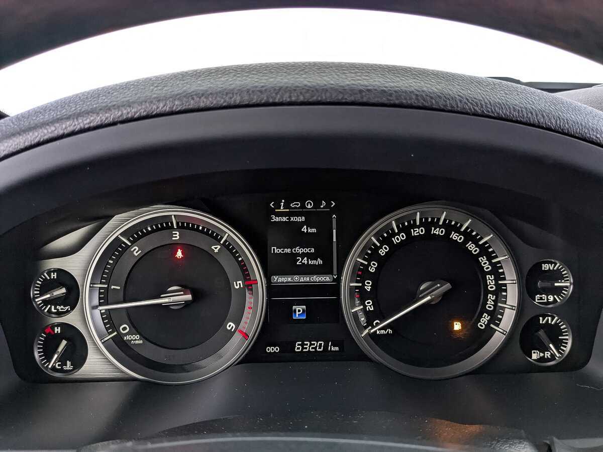 Toyota Land Cruiser 2020 года с пробегом. Фото: #13