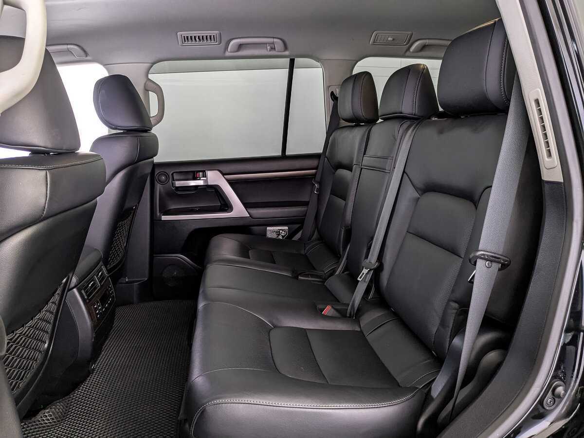 Toyota Land Cruiser 2020 года с пробегом. Фото: #15