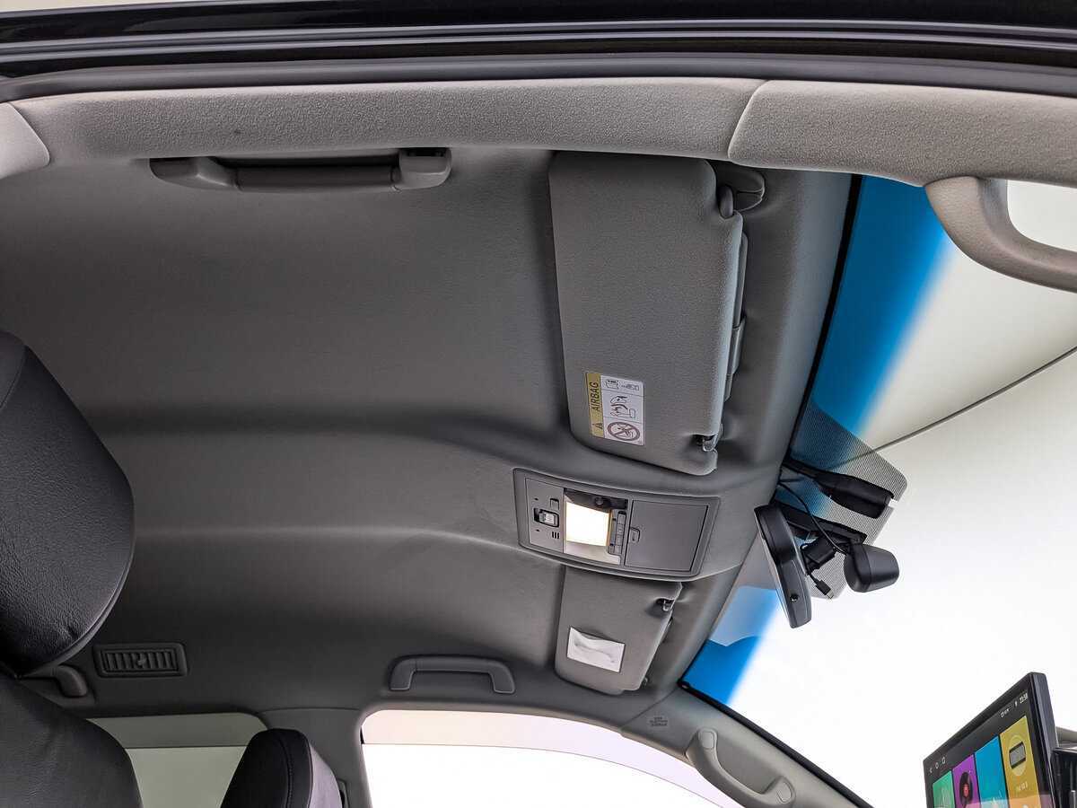 Toyota Land Cruiser 2020 года с пробегом. Фото: #20