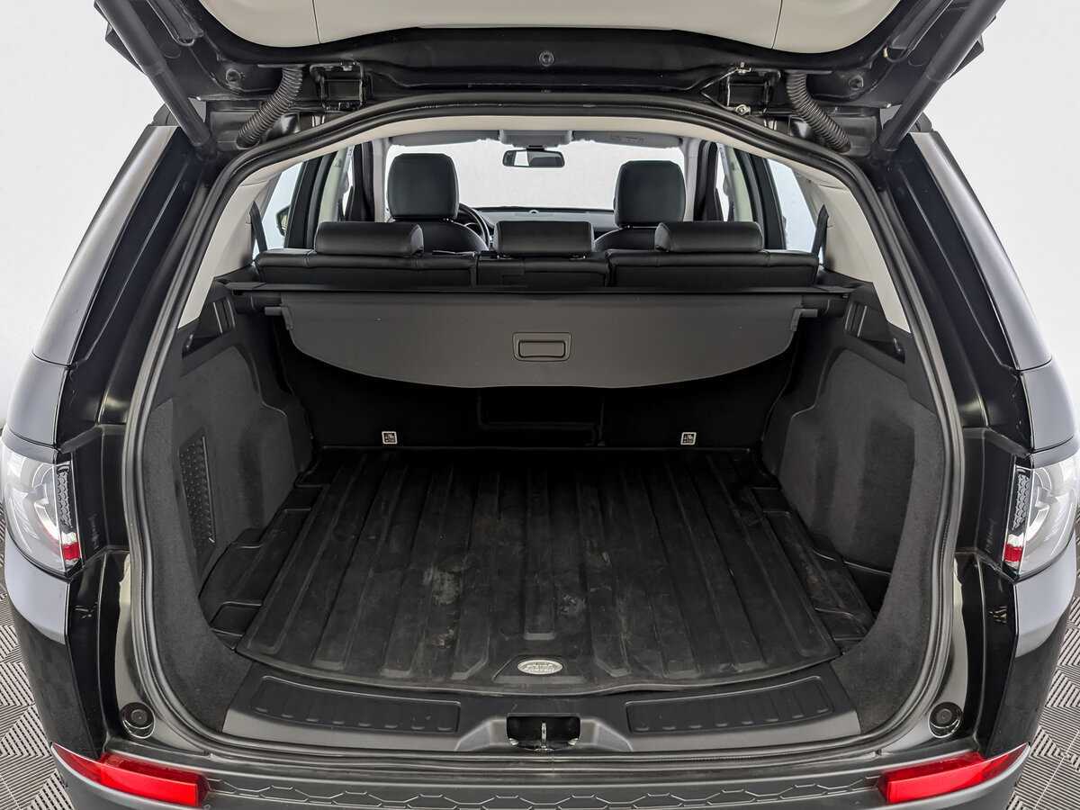 Land Rover Discovery Sport 2019 года с пробегом. Фото: #9