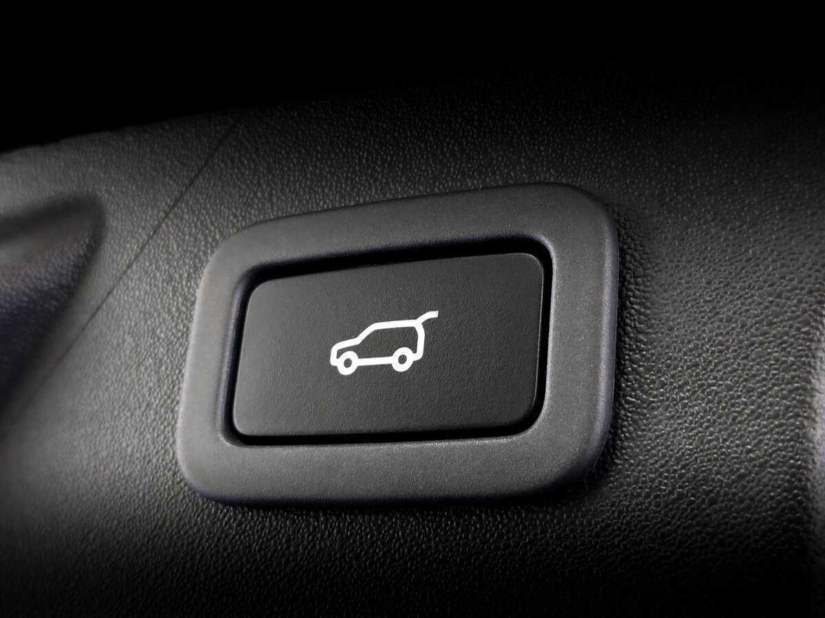 Land Rover Discovery Sport 2019 года с пробегом. Фото: #23