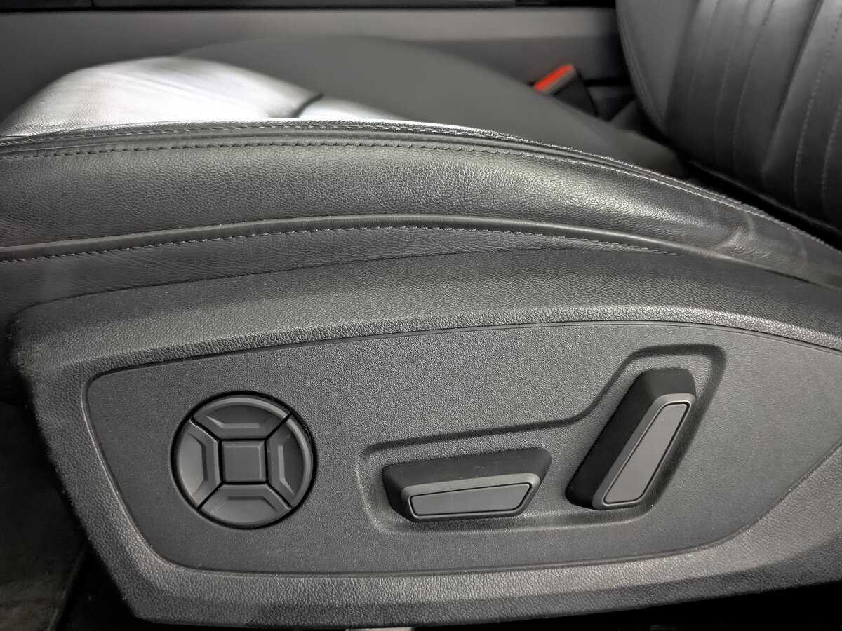 Audi A6 2020 года с пробегом. Фото: #25