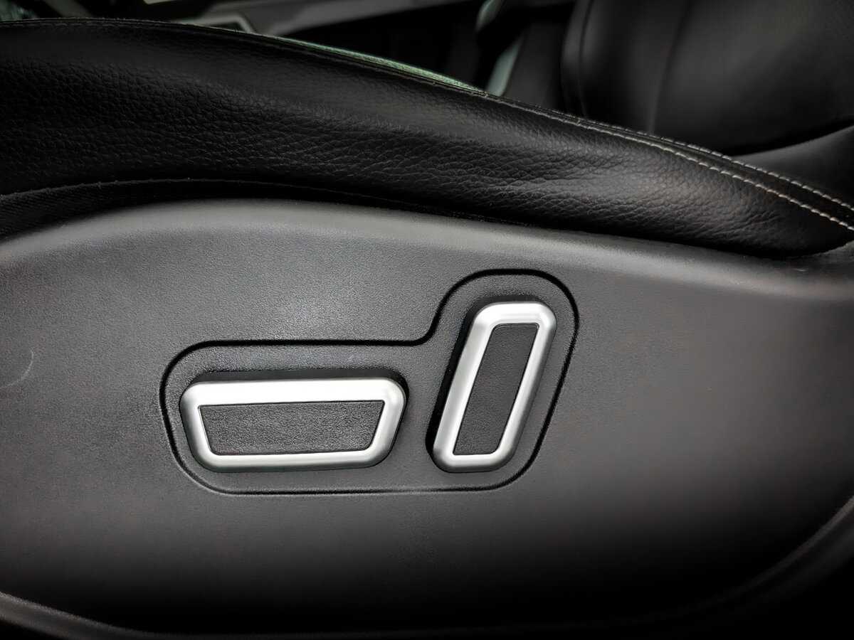 Б/У Джили Эмгранд Икс7 2018 года. Фото: #20