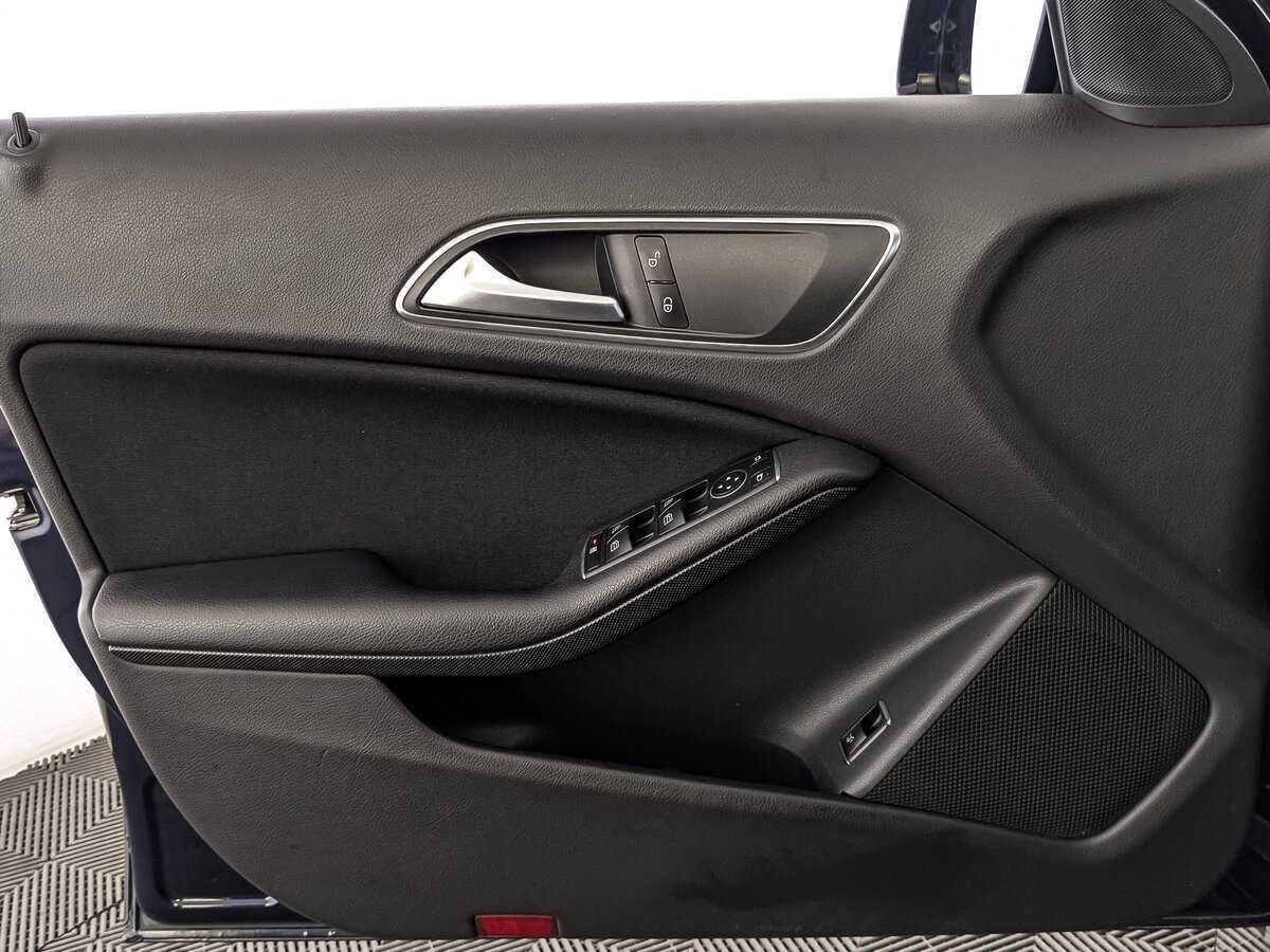 Mercedes-Benz GLA 2018 года с пробегом. Фото: #18