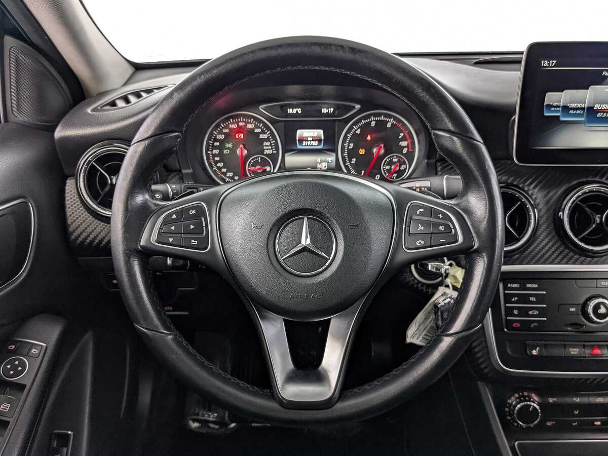 Mercedes-Benz GLA 2018 года с пробегом. Фото: #21