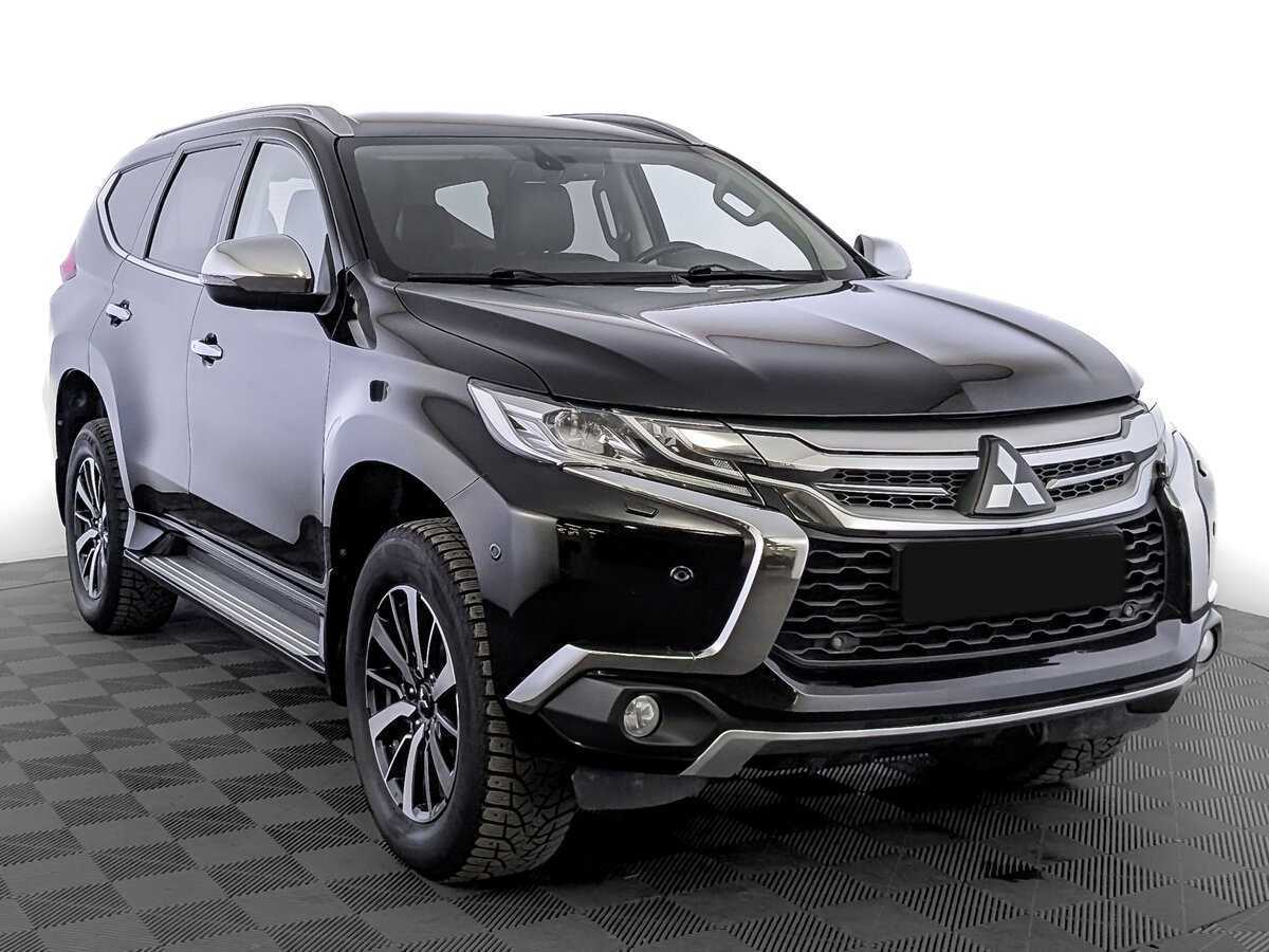 Mitsubishi Pajero Sport 2020 года с пробегом. Фото: #2