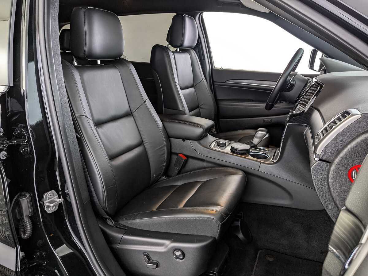 Jeep Grand Cherokee 2021 года с пробегом. Фото: #22