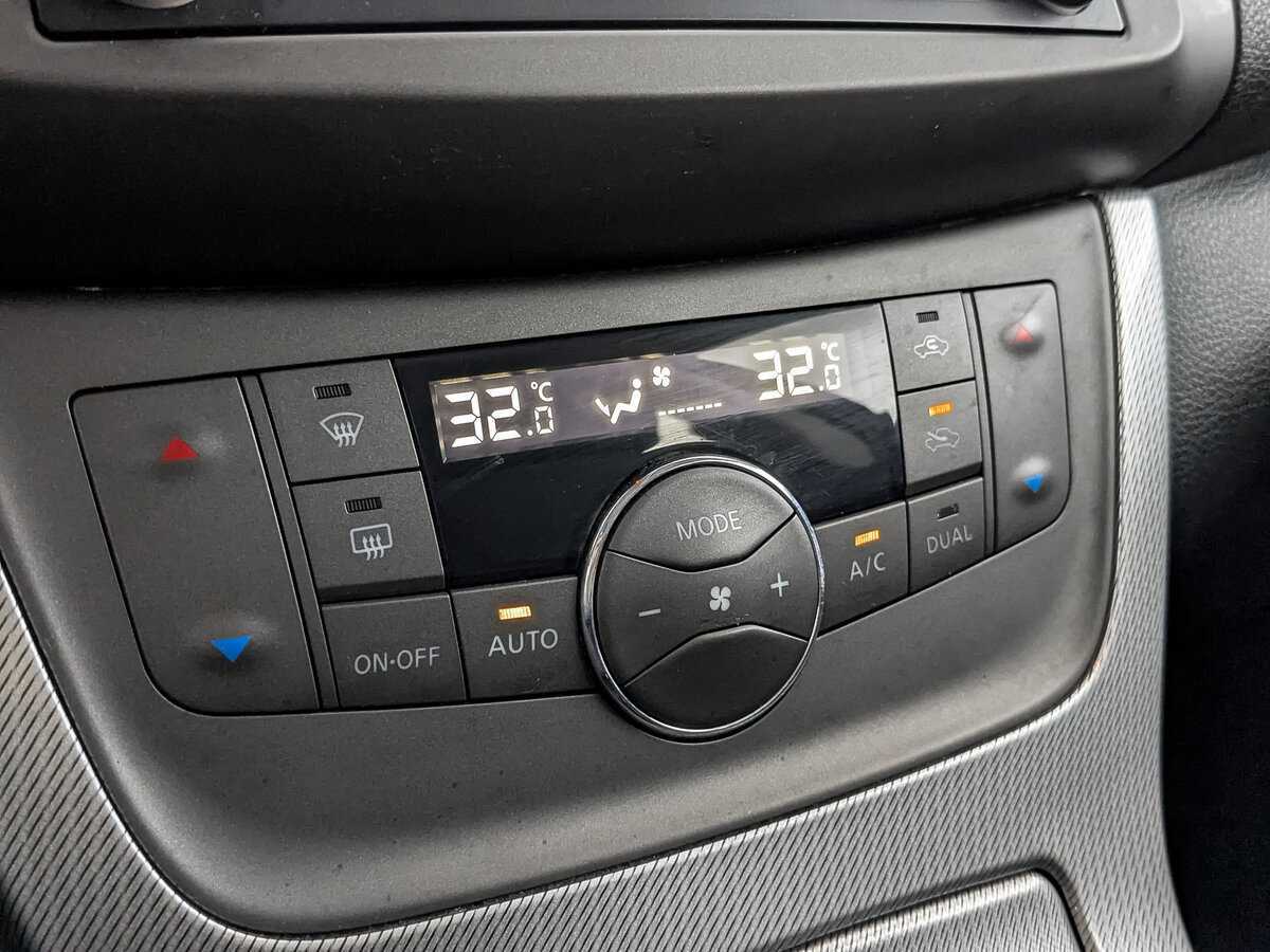 Б/У Ниссан Сентра 2014 года. Фото: #20