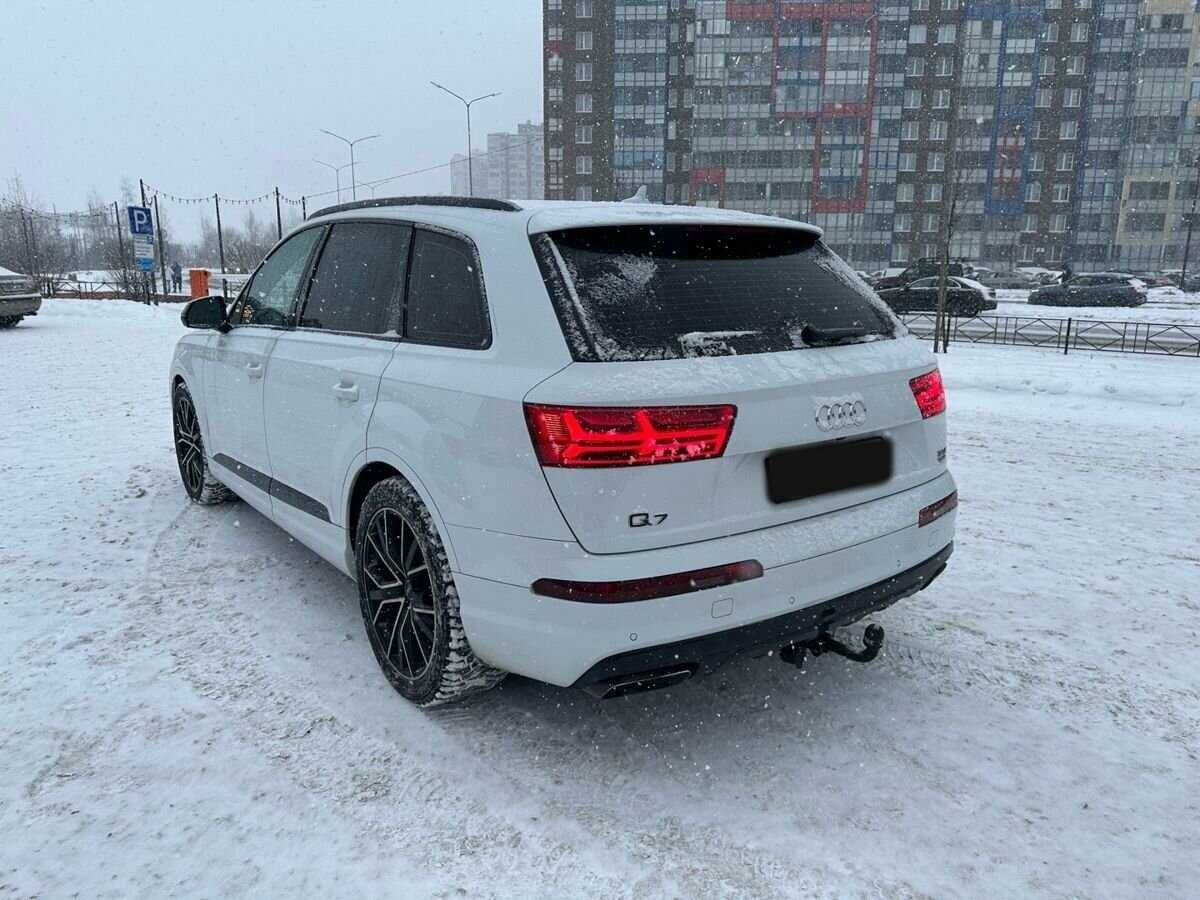 Audi Q7 2015 года с пробегом. Фото: #2