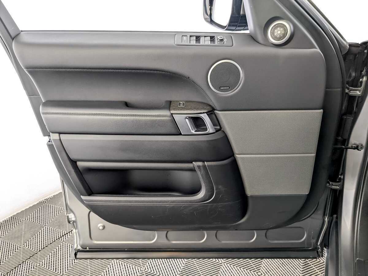 Land Rover Range Rover Sport 2016 года с пробегом. Фото: #18