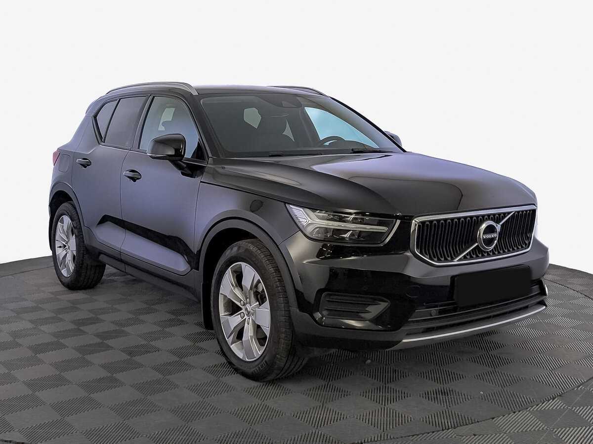 Volvo XC40 2021 года с пробегом. Фото: #2