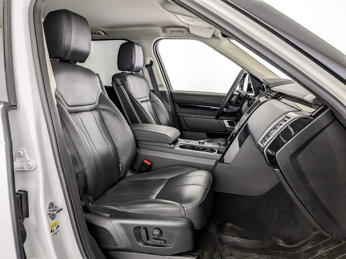 Land Rover Discovery 2019 года с пробегом. Фото: #23