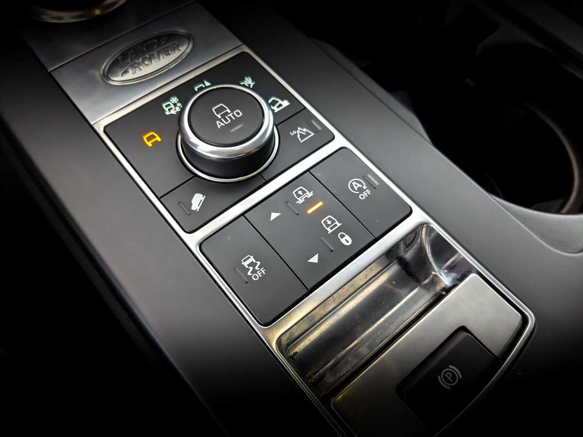 Land Rover Discovery 2019 года с пробегом. Фото: #25