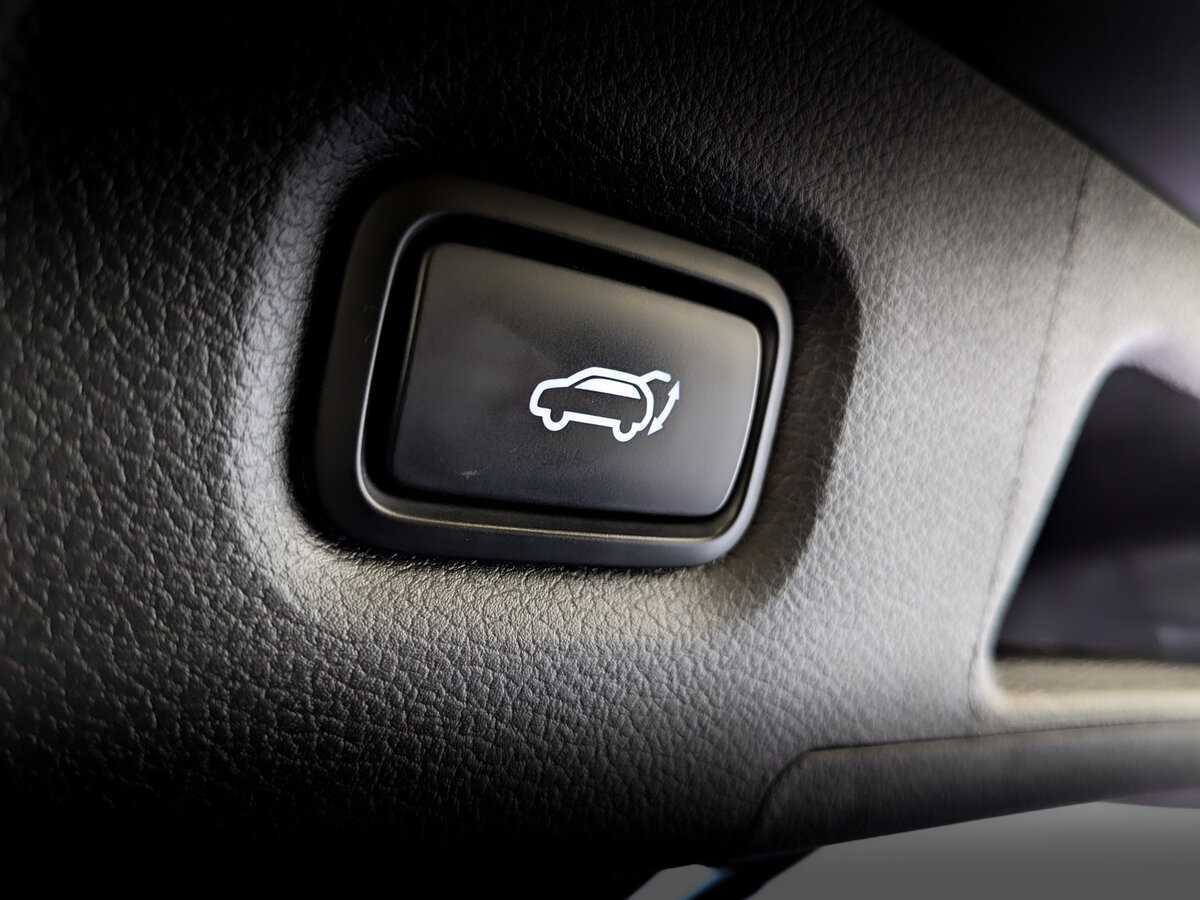 Hyundai Santa Fe 2021 года с пробегом. Фото: #25